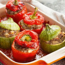 Gemüse mit Hackfleischfüllung