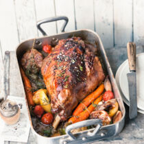 Gigot d'agneau aux petits légumes - Lammkeule mit Gemüse