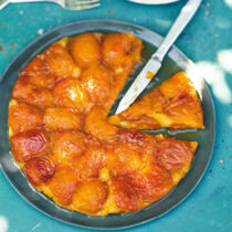 Tarte tatin aux abricots - Aprikosen-Tarte-Tatin Tarte tatin aux abricots - Aprikosen-Tarte-Tatin