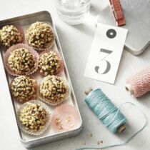 Schoko-Mandel-Pralinen Schoko-Mandel-Pralinen