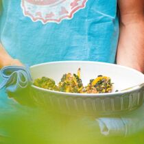 Gebackene gefüllte Pilze