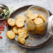 Chili-Oliven-Cracker