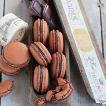 Luftige Schoko-Macarons Luftige Schoko-Macarons