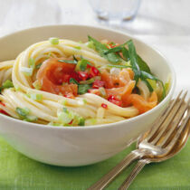 Räucherlachs-Gemüse-Sauce