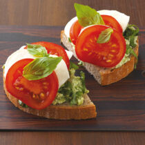 Tomaten-Mozzarella-Brot