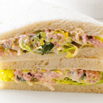 Tramezzini mit Thunfischcreme Tramezzini mit Thunfischcreme