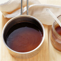 Dunkle Grundsauce mit Aceto Balsamico