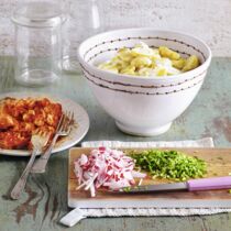 Kartoffelsalat mit Pulled Lachs