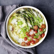 Gratin mit grünem Spargel und Kerbel