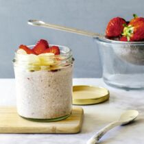 Erdbeer-Oats mit Tonkabohne Erdbeer-Oats mit Tonkabohne