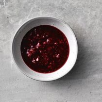 Himbeer-Preiselbeer-Jus Himbeer-Preiselbeer-Jus