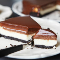 Oreo Chocolate Mousse Cheesecake Oreo Chocolate Mousse Cheesecake