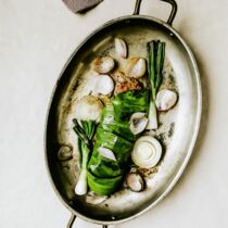 Lammfilet mit Bärlauch und Zwiebelgemüse Lammfilet mit Bärlauch und Zwiebelgemüse