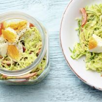 Lauchsalat in Currydressing Lauchsalat in Currydressing