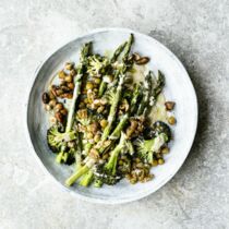 Ofengemüse mit Tahin-Sauce