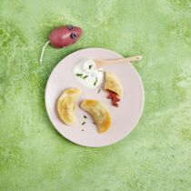 Teigtaschen mit Zitronen-Dip Teigtaschen mit Zitronen-Dip