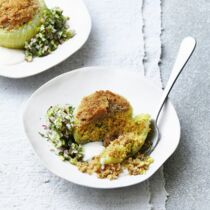 Gefüllter Kohlrabi mit Radieschensalat Gefüllter Kohlrabi mit Radieschensalat