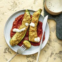 Zucchini mit Falafel-Füllung Zucchini mit Falafel-Füllung