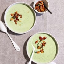 Spinatsuppe mit Bärlauch Spinatsuppe mit Bärlauch