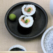 Hoso-Maki mit Spargel und Lachs