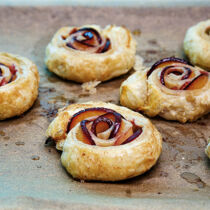Fruchtige Blätterteig-Schnecken