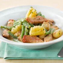 Kasseler mit Sahnebohnen und Gnocchi