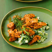 Pfannen-Gyros auf Kartoffel-Spinat-Püree Pfannen-Gyros auf Kartoffel-Spinat-Püree