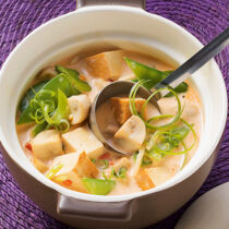 Kokoscurry mit Tofu Kokoscurry mit Tofu