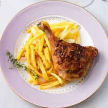 Glasierte Entenkeulen auf Kartoffel-Gemüse Glasierte Entenkeulen auf Kartoffel-Gemüse