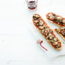 Pizza-Baguette mit Pilzen