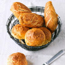 Käse-Senf-Brötchen Käse-Senf-Brötchen