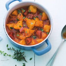 Kartoffel-Wurst-Gulasch Kartoffel-Wurst-Gulasch