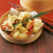 Hefeteig-Gemüse-Taschen Hefeteig-Gemüse-Taschen