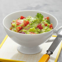 Paprika-Chili-Salsa mit Koriander und Petersilie Paprika-Chili-Salsa mit Koriander und Petersilie