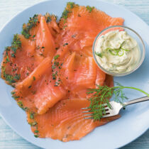 Graved Lachs mit Limetten-Senf-Dip