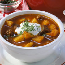 Pikante Gulaschsuppe Pikante Gulaschsuppe