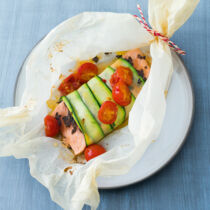 Lachsfilet im Zucchinimantel