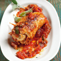 Involtini mit Tomatengemüse