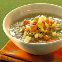 Graupensuppe mit Speck Graupensuppe mit Speck