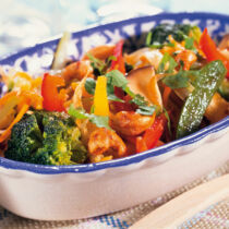 Wokgemüse mit Cashews Wokgemüse mit Cashews