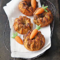 MÖHREN-NUSS-GUGLHUPF MÖHREN-NUSS-GUGLHUPF