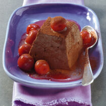 Schoko-Parfait mit Sauerkirsch-Sauce Schoko-Parfait mit Sauerkirsch-Sauce