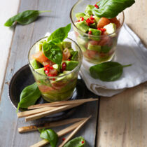 Avocado-Grapefruit-Salat mit Basilikum