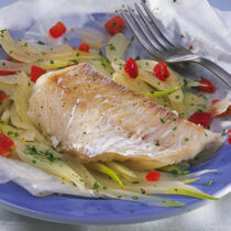 Kabeljaufilet in Pergament
