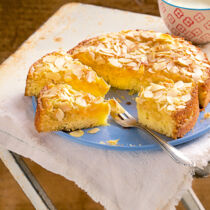 Bienenstich Bienenstich