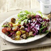 Tomatensalat mit Gorgonzolacreme Tomatensalat mit Gorgonzolacreme