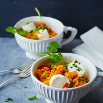 Bunter Linsensalat mit Ziegenfrischkäse