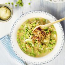 Erbsen-Linsen-Eintopf mit Tofuzwiebeln Erbsen-Linsen-Eintopf mit Tofuzwiebeln