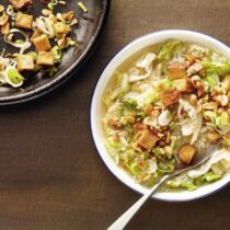 Reissuppe mit Räuchertofu Reissuppe mit Räuchertofu