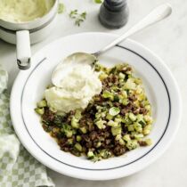 Zucchini-Hack-Pfanne mit Kartoffelpüree